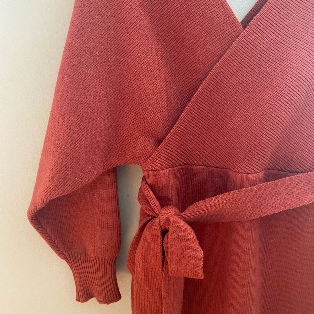 ORANGE RUST SWEATER DRESS WITH DOLMAN SLEEVES - Picture 5 of 5